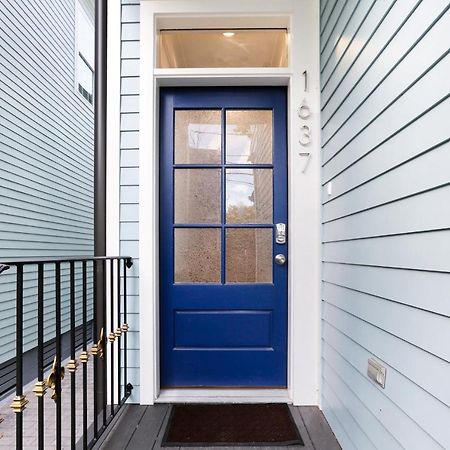 Hosteeva Chic Urban Retreat W Pool Steps To St Charles Ave And Near Bourbon St Appartement New Orleans Buitenkant foto